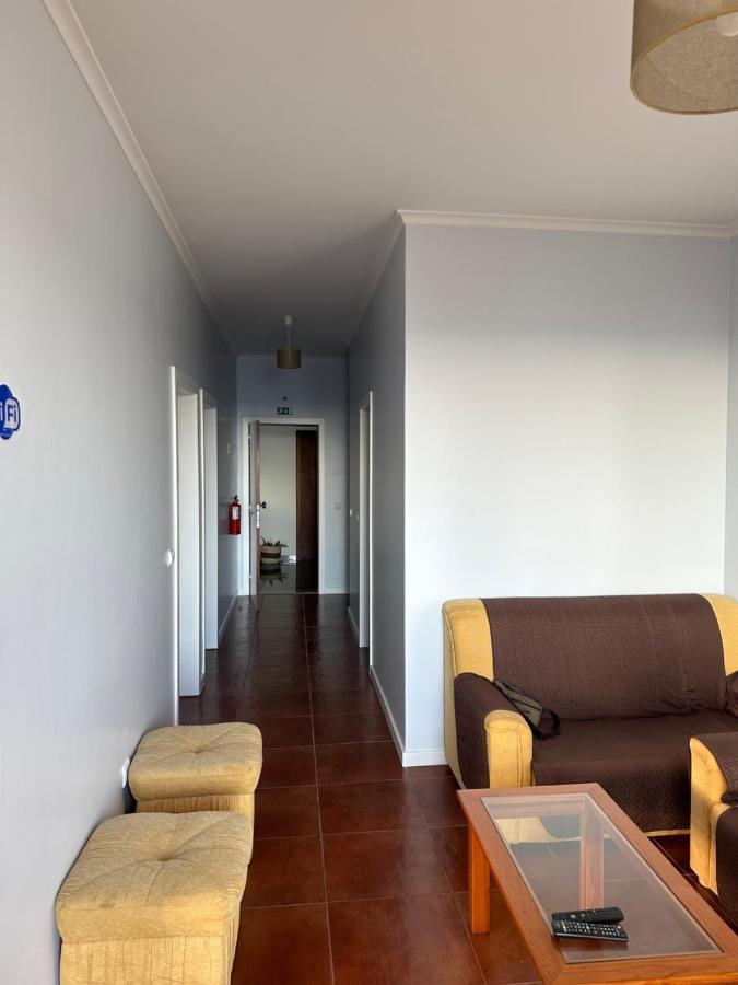 Apartamentos Amarelo Canical  Luaran gambar